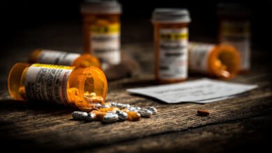 Signs of opioid addiction